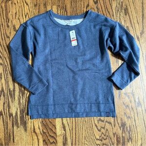 NWT Tommy Bahama Sweatshirt